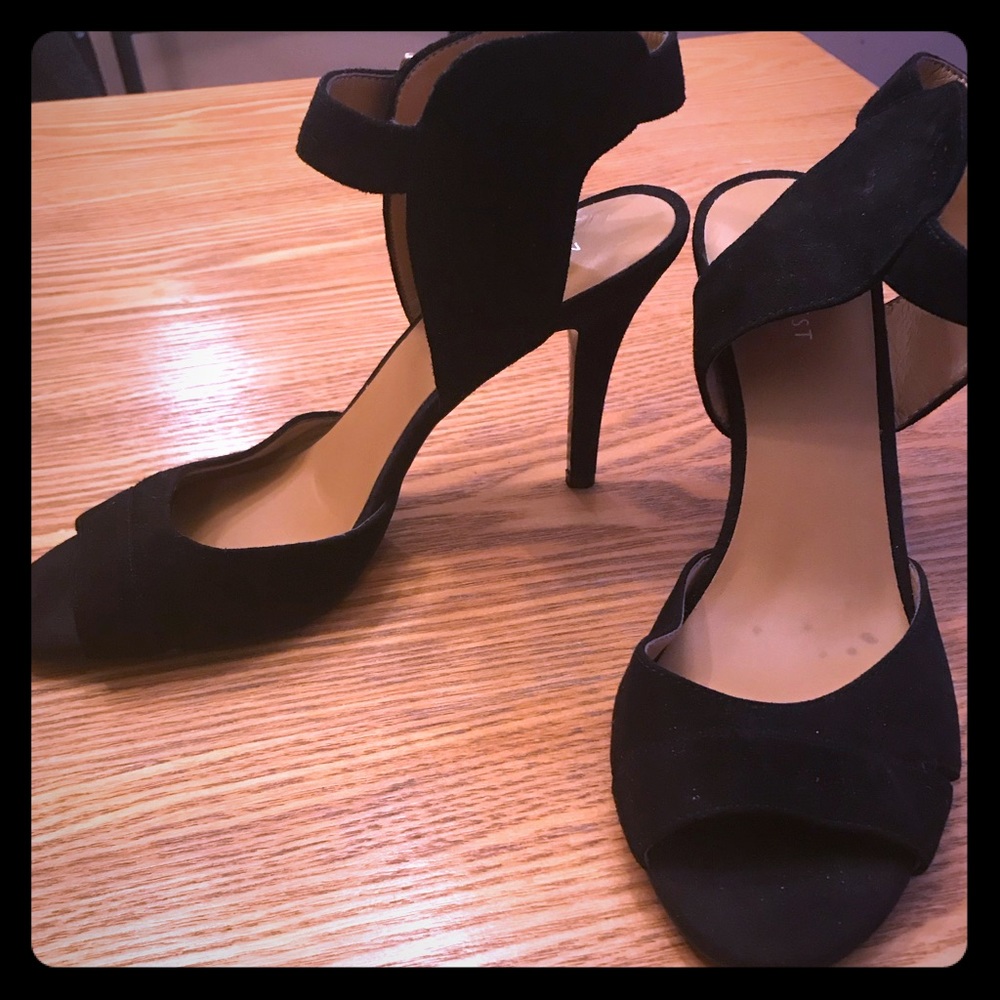 Nine West Black Suede Strappy Heels